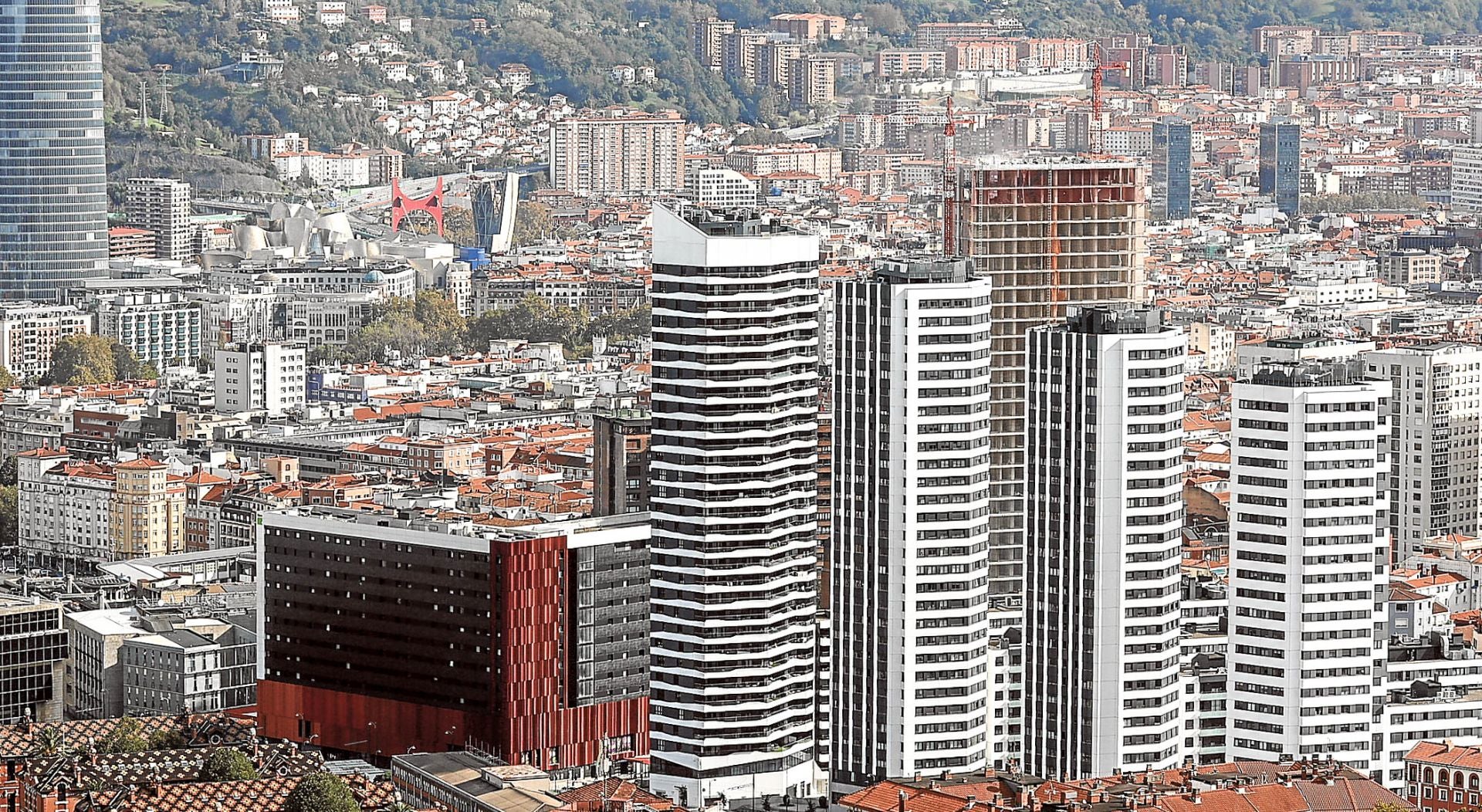 Bilbao pedirá declarar toda la ciudad «zona tensionada» de vivienda para limitar el precio del alquiler