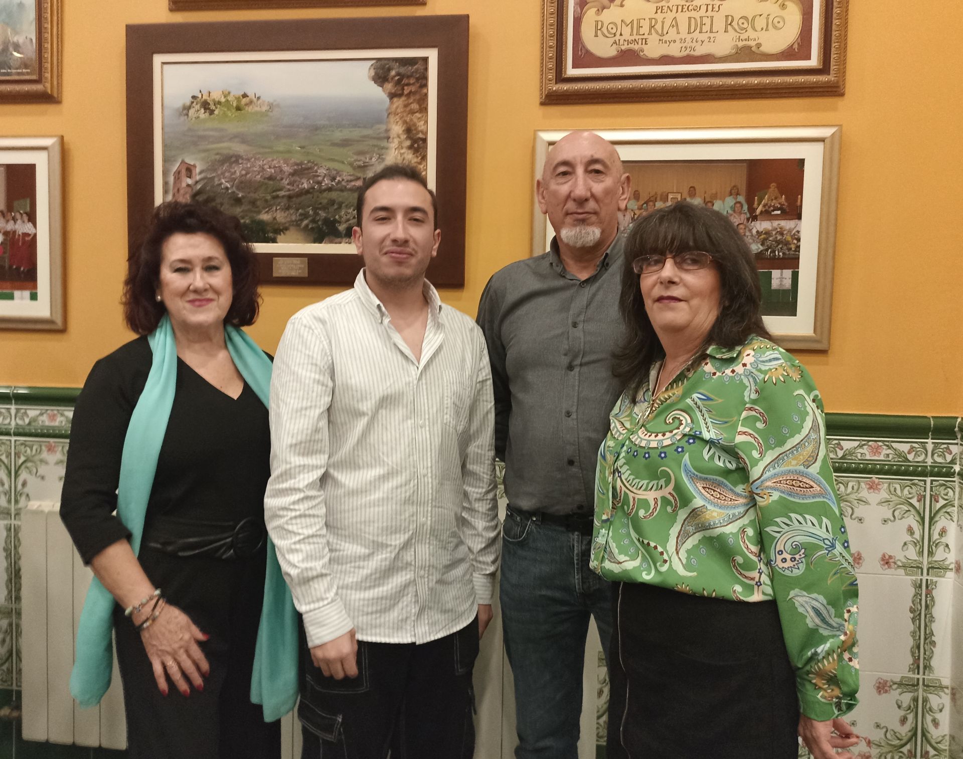 Pilar Montes, Imanol Martín, Niko Martín y Arantxa Prieto.