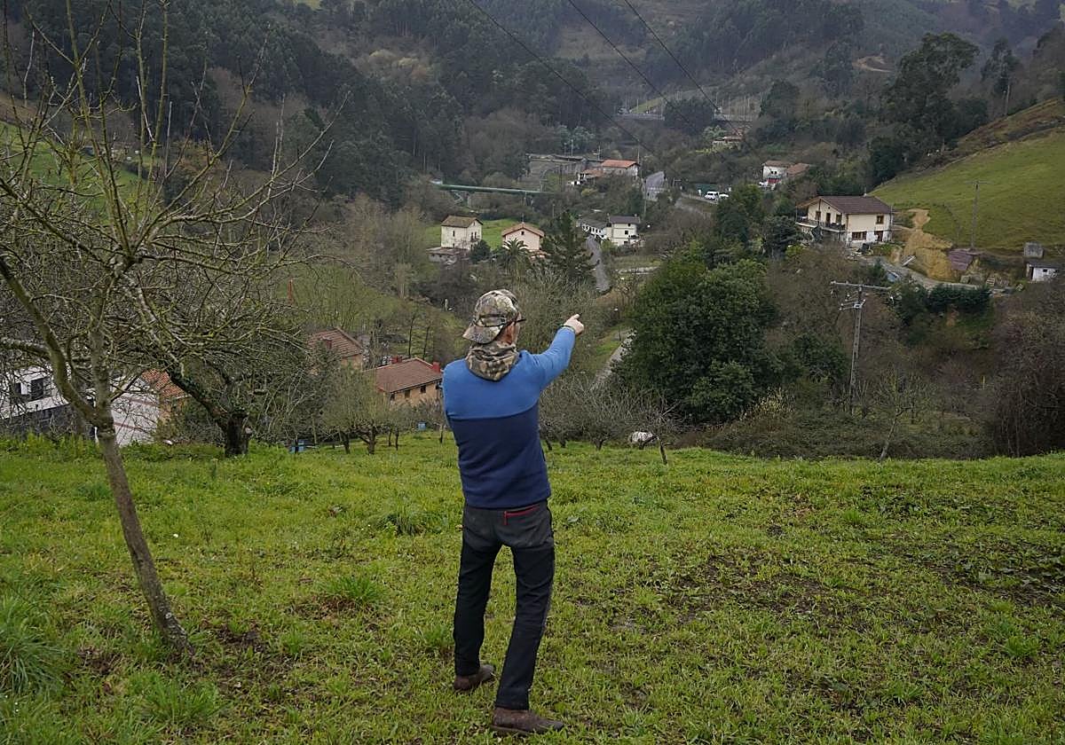Zona de El Regato por donde irá el viaducto que se ha proyectado en Gorostiza.