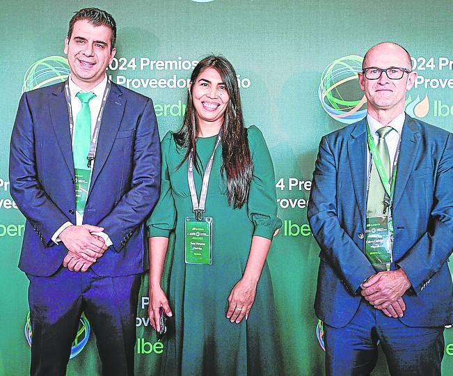 Manuel José Peña, Marinka Vera y Miguel Calvo.