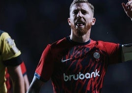 El rincón de Muniain en el vestuario de San Lorenzo con guiño al Athletic