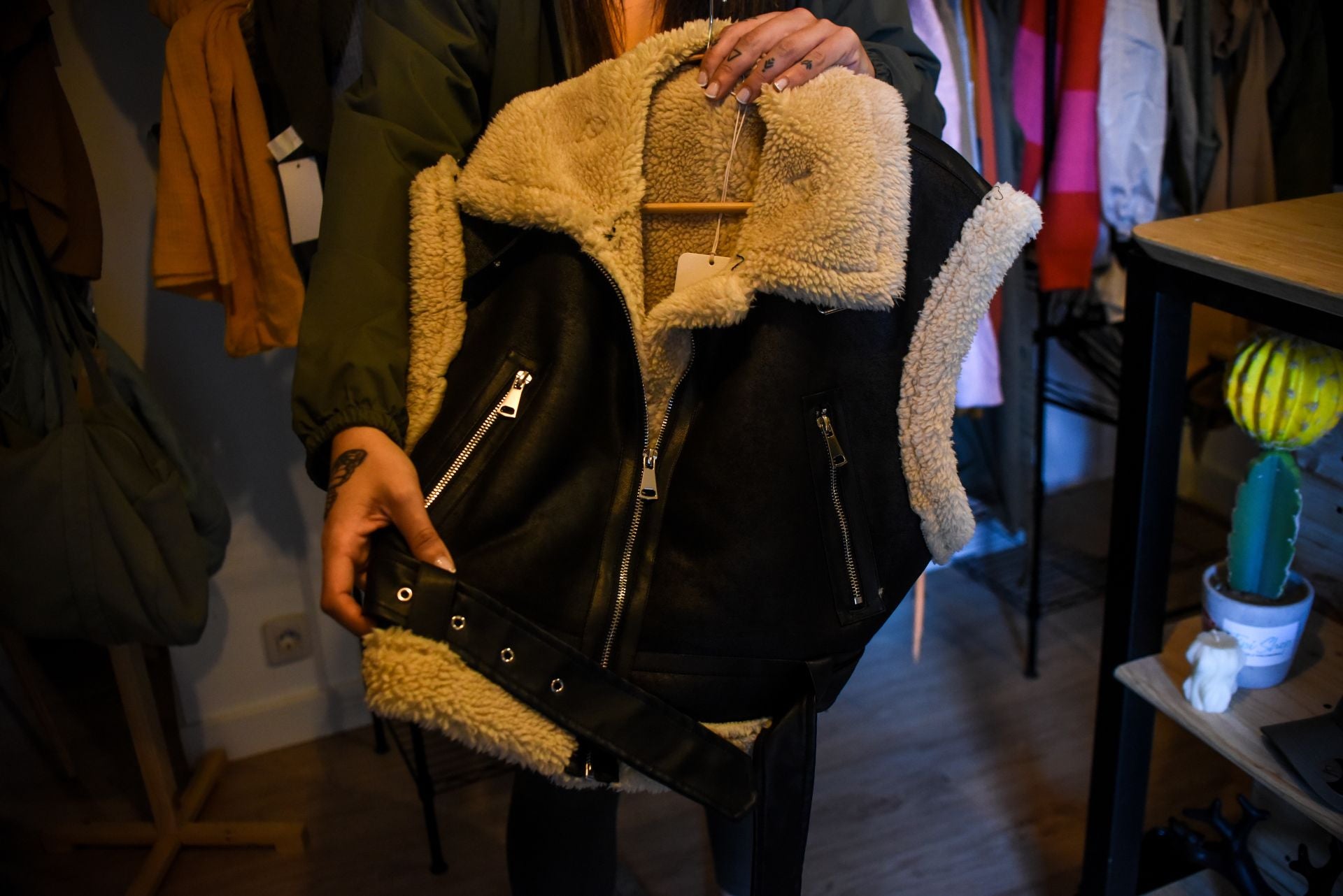 El novedoso espacio de Trapagaran en el que comprar ropa, hacer yoga o aprender a coser