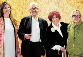 Carolina Ontivero, Juan Bas, Maruja Torres y Maite García Baz.