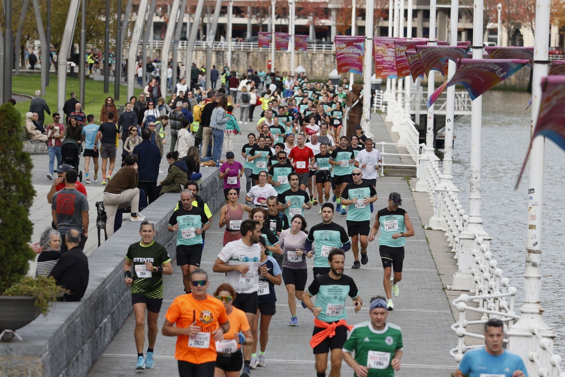 La fiesta del atletismo recorre la Margen Izquierda