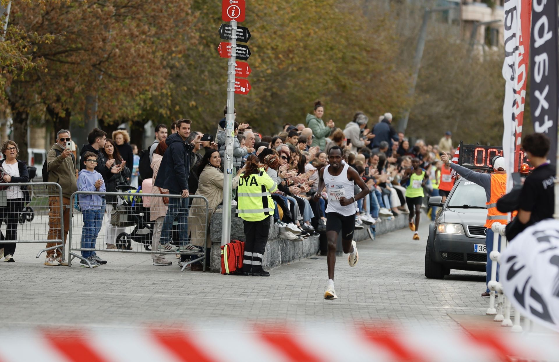 La fiesta del atletismo recorre la Margen Izquierda