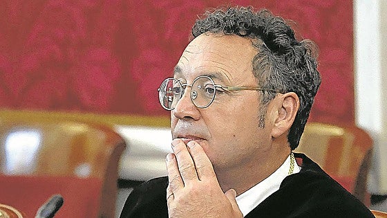 Secretos y notarios