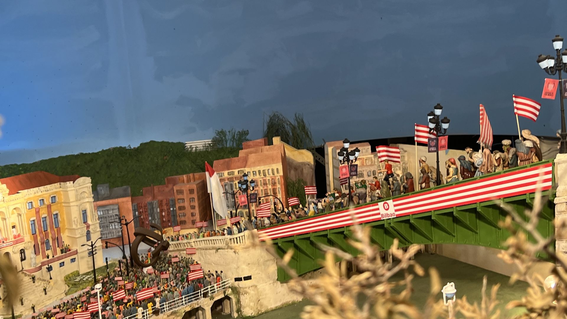 La gabarra vuelve a &#039;navegar&#039; por Navidad: el Belén que te emocionará