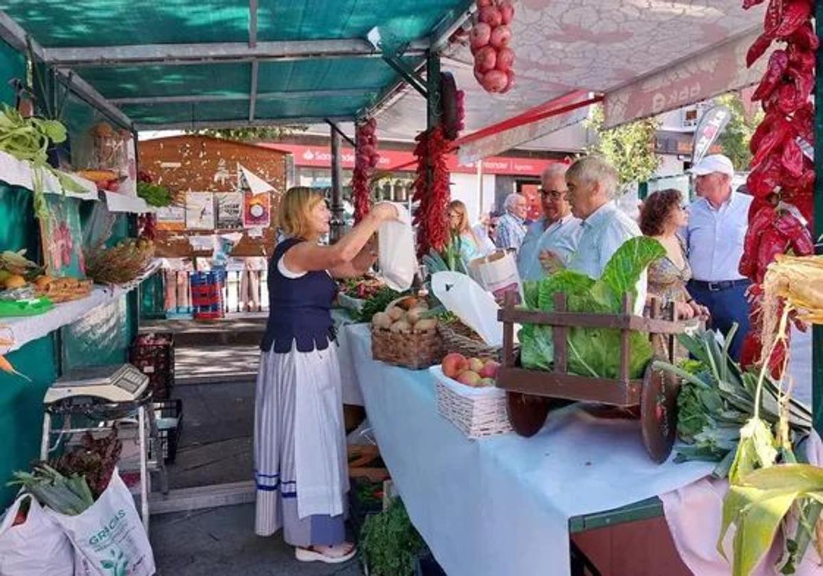 La feria contará con cerca de 30 puestos y una amplia oferta de productos locales