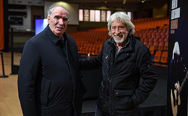 Iribar ha acompañado a su gran amigo al anunciar su despedida.