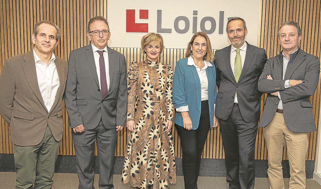 Julio Arostegui, Martín Ascacibar, María Uria, Miriam Aizpuru, Julio Egusquiza y Rafael Razquez.