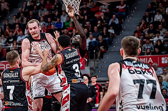 Solo con 10 minutos de baloncesto no basta