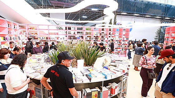 Las letras vascas se dan cita en la mayor feria literaria de habla hispana