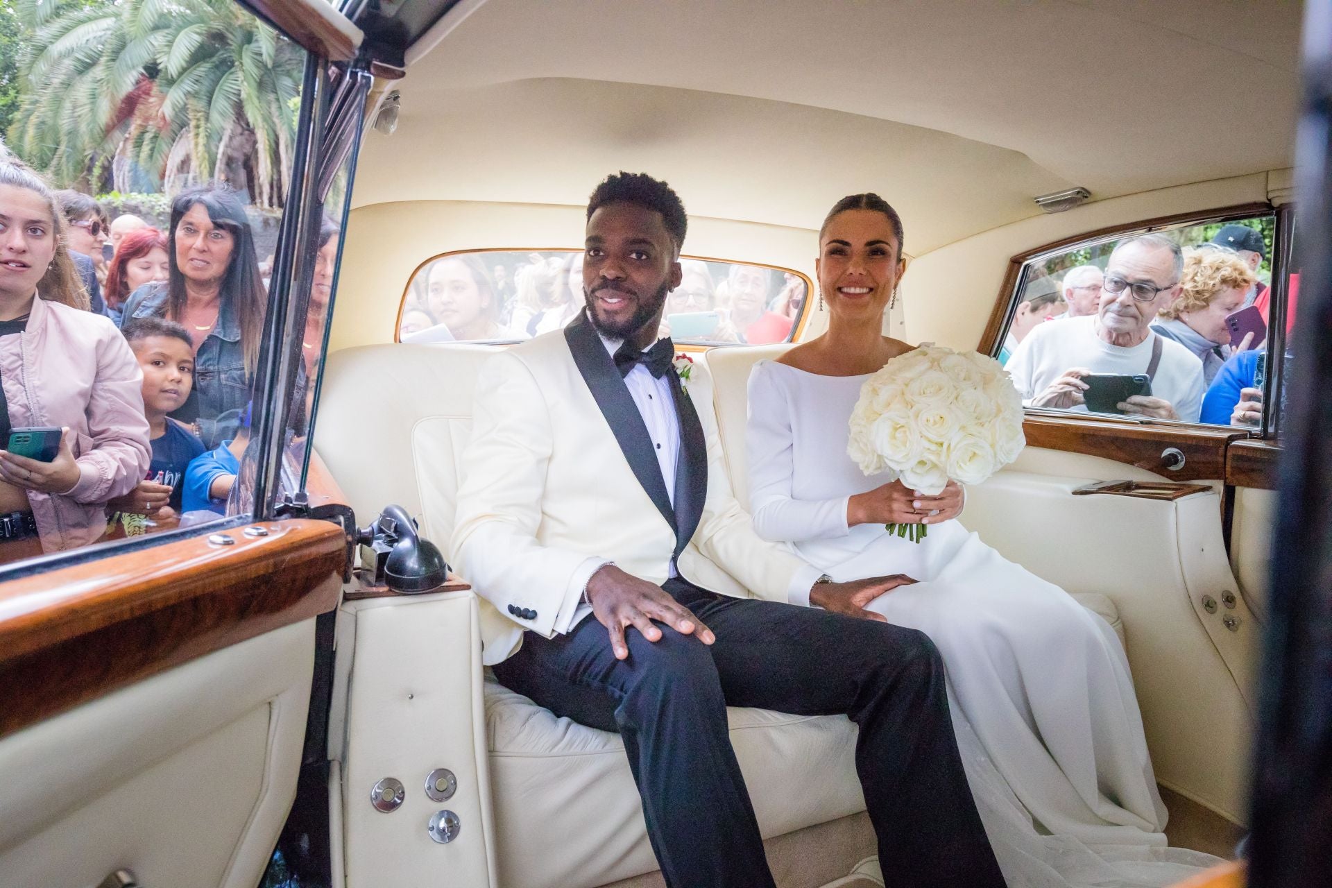 El 1 de junio, Iñaki contrajo matrimonio con Patricia Morales. Fue en la Basílica de Begoña.