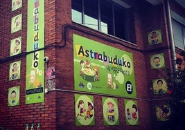 Fachada de la haurreskola de Astrabudua, en Erandio.