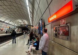 Solucionados los retrasos en ambas líneas del metro de Bilbao