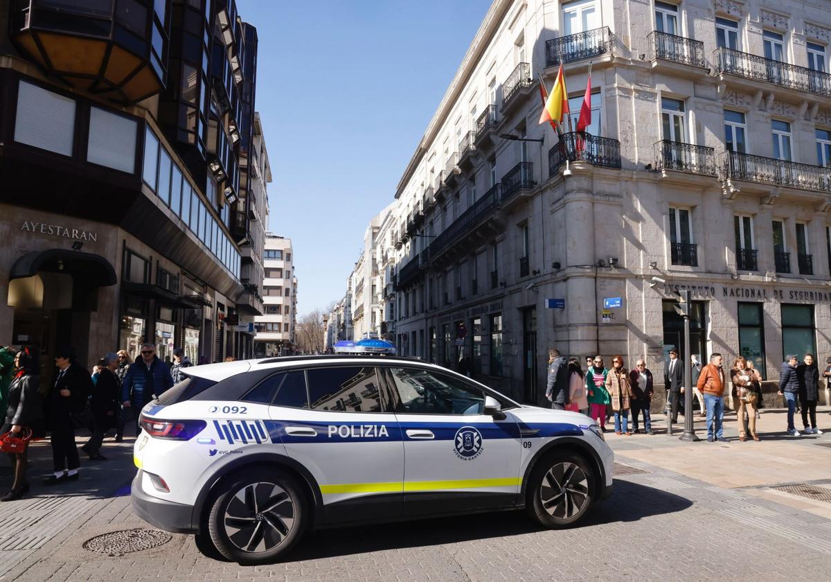 Detenido un okupa de un trastero en Zabalgana por arremeter contra policías locales