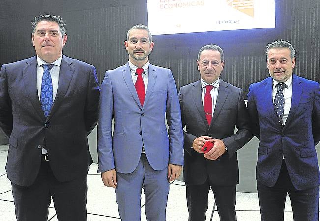 Iñigo Lasterra, César Varela, Fernando Uria e Iñigo Ondiz.