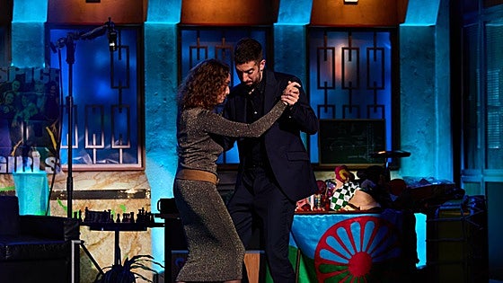 La bachata entre Ana Belén y Broncano dedicada a todas las abuelas