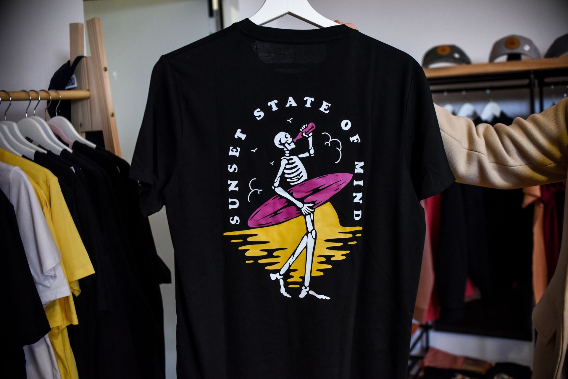 La nueva tienda de Getxo de estilo surfero con mucha moda local y tablas para comprar o alquilar