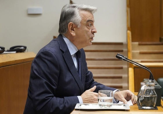 Javier de Andrés, líder de los populares vascos, en el Parlamento.