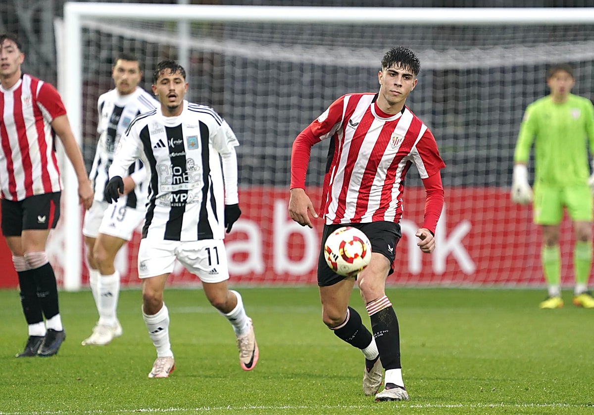 Empate que sabe a poco del Bilbao Athletic