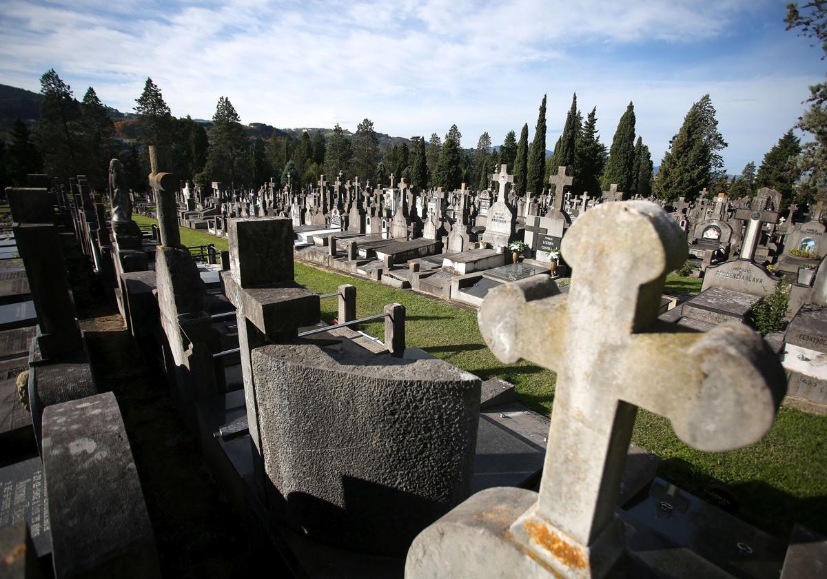 Imagen del cementerio de Bilbao el día de Todos los Santos