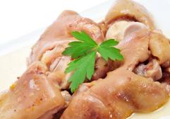 Manos de cerdo curadas