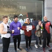 Usuarios de Altafit, en Miribilla: «¡Venir al gimnasio tiene premio! Llevábamos un mes duchándonos con agua fría»