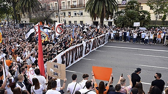 El irrefrenable deterioro del Valencia