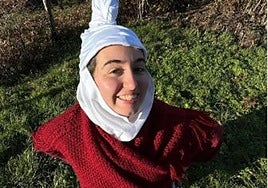 La influencer vizcaína que reivindica la figura de Mari Domingi