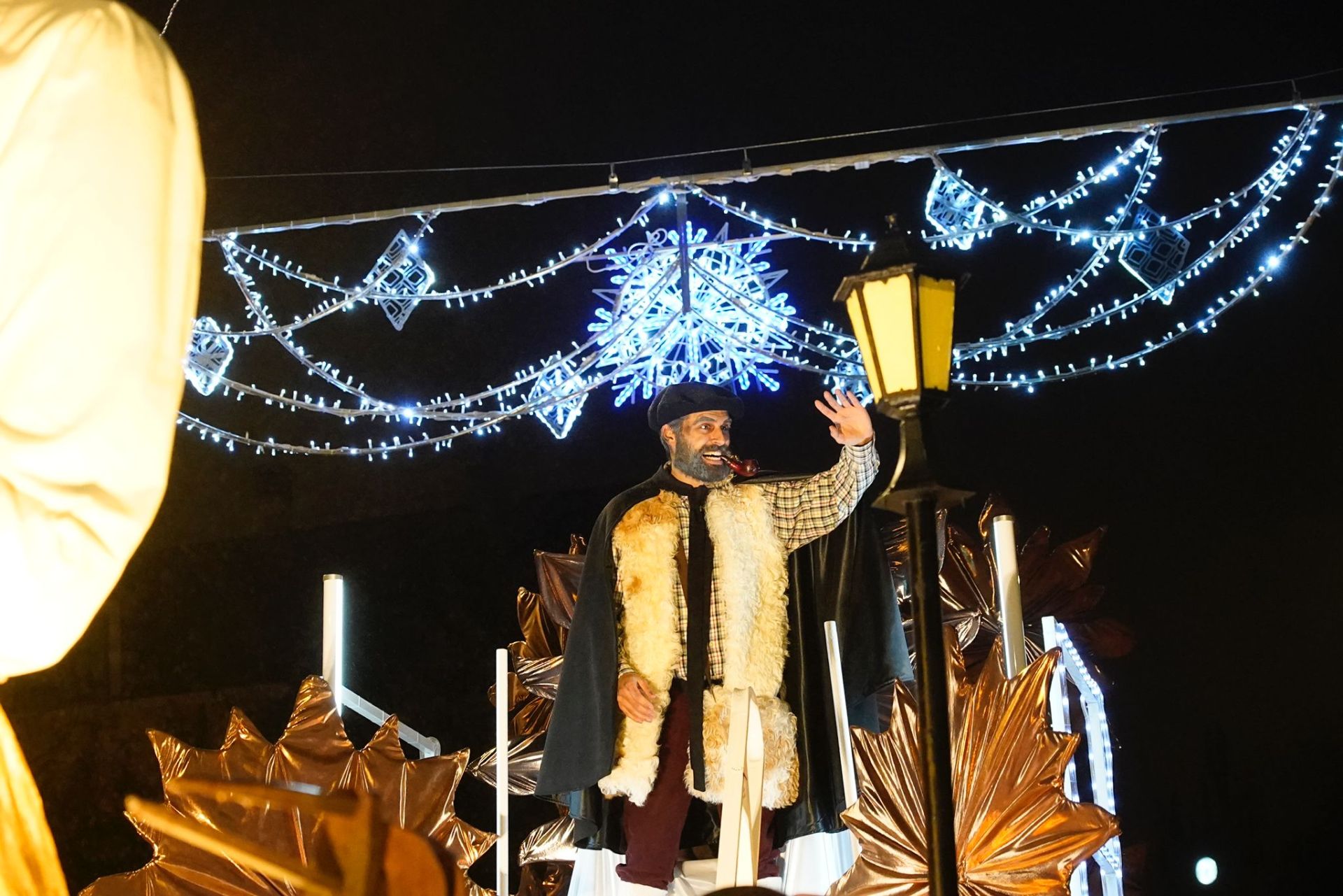 Las imágenes del desfile de Olentzero y Mari Domingi