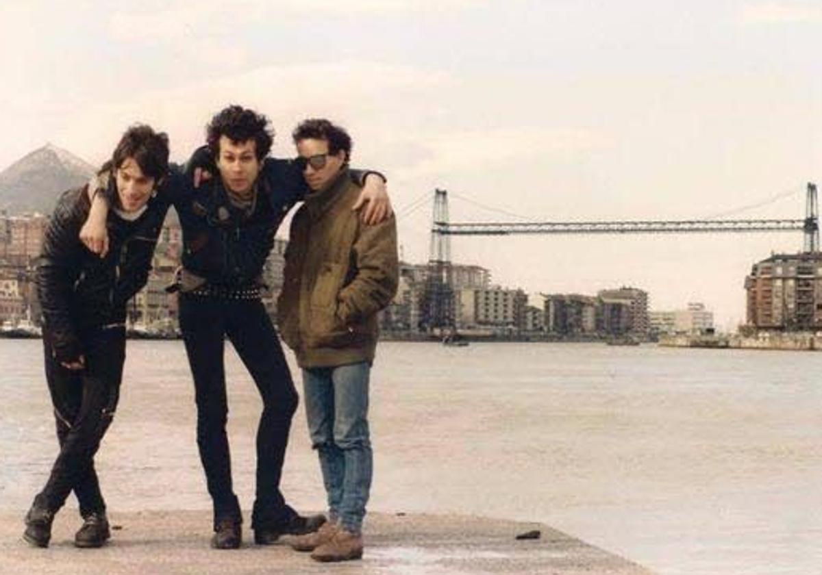 Vuelve a saltar con los éxitos inmortales del rock radical vasco