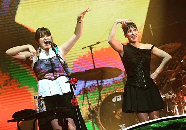 Con la traductora de signos, Bea Romero.