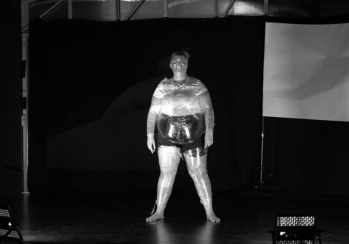 Jare Prieto presentará su performance 'Bazterreta Bazterrak'.