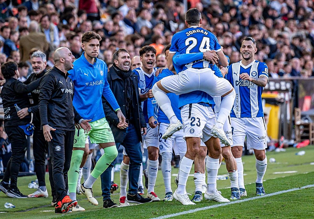 Una 'pretemporada' para que Coudet construya su equipo