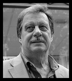 Imagen principal - Un convencido defensor del comercio local