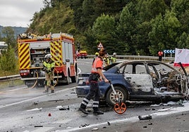 Accidente de tráfico registrado el pasado agosto en la subida a Azáceta donde perdieron la vida dos personas.