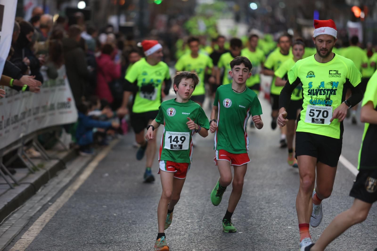 Las mejores imágenes de la San Silvestre de Galdakao