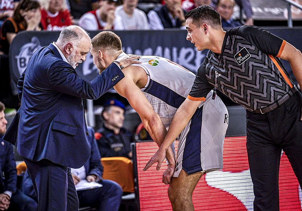 El Baskonia se reserva el alcance de la baja de Sedekerskis