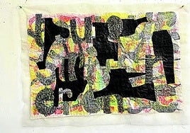 Las letras se convierten en algo abstracto en la obra de Kraviez.