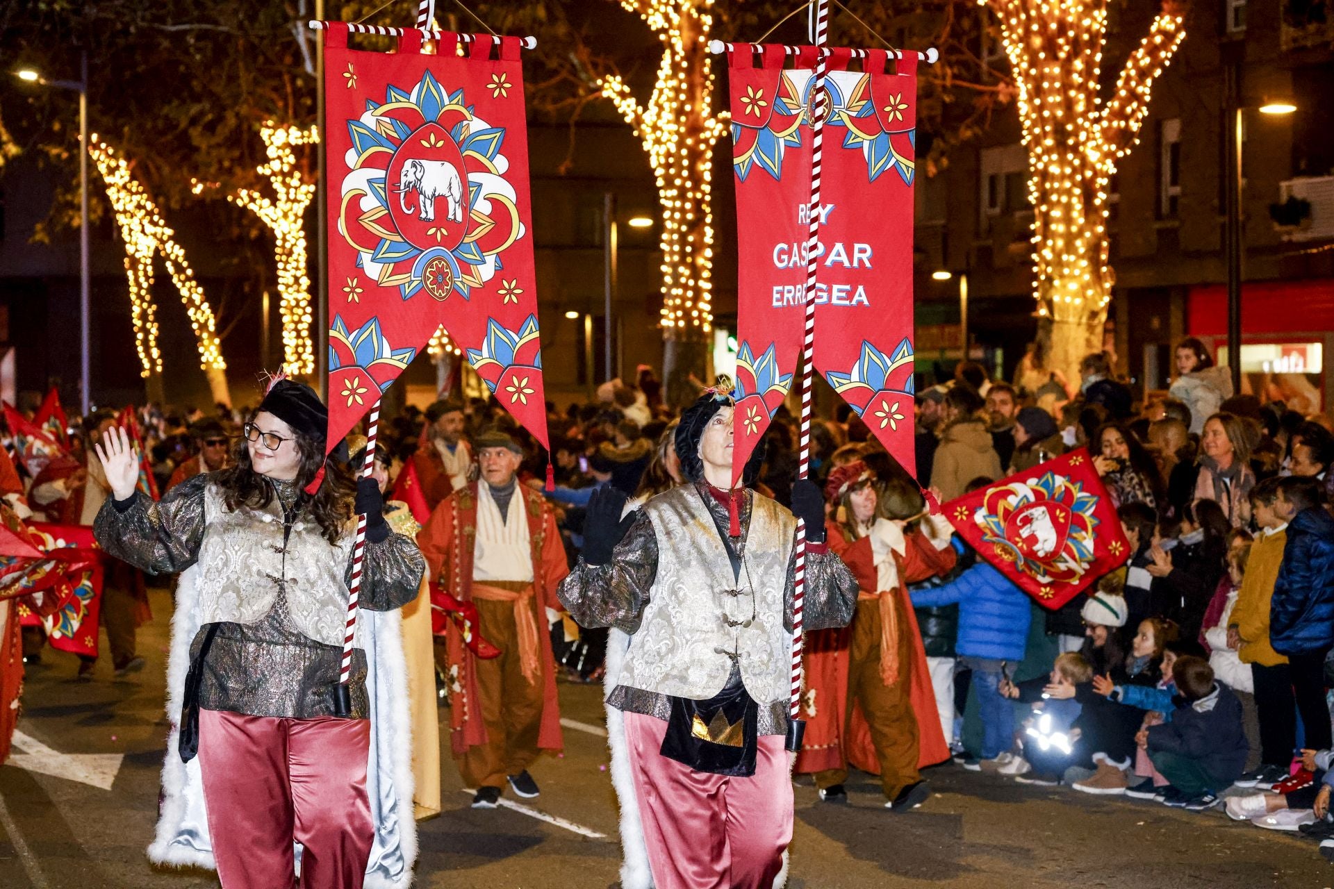 Las imágenes de la cabalgata de los Reyes Magos en Vitoria