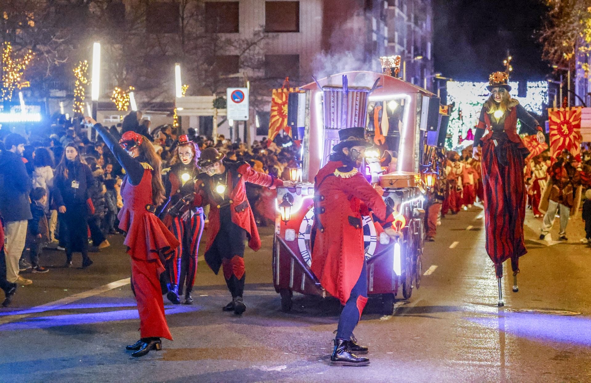 Las imágenes de la cabalgata de los Reyes Magos en Vitoria