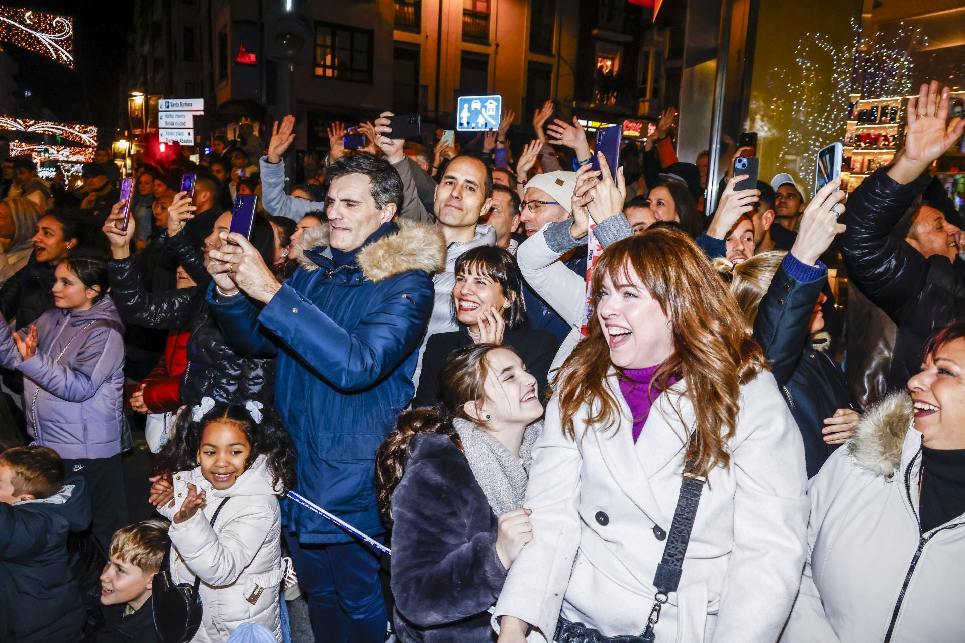 Las imágenes de la cabalgata de los Reyes Magos en Vitoria