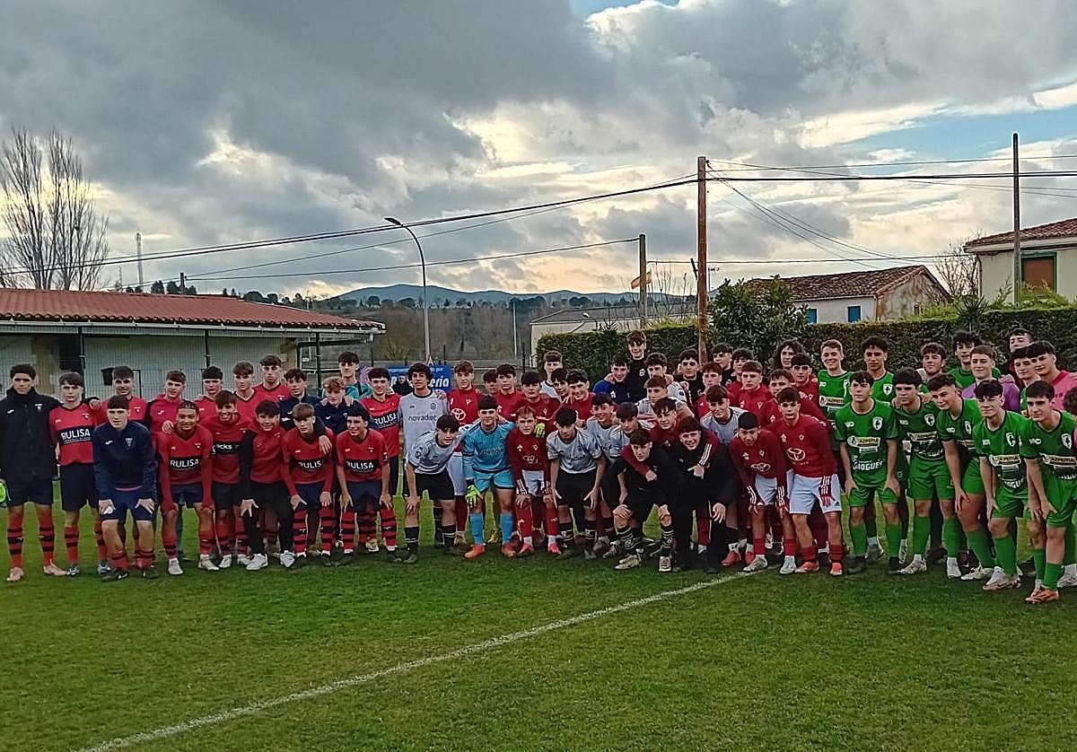 Todos los participantes en el memorial Yago Antón.