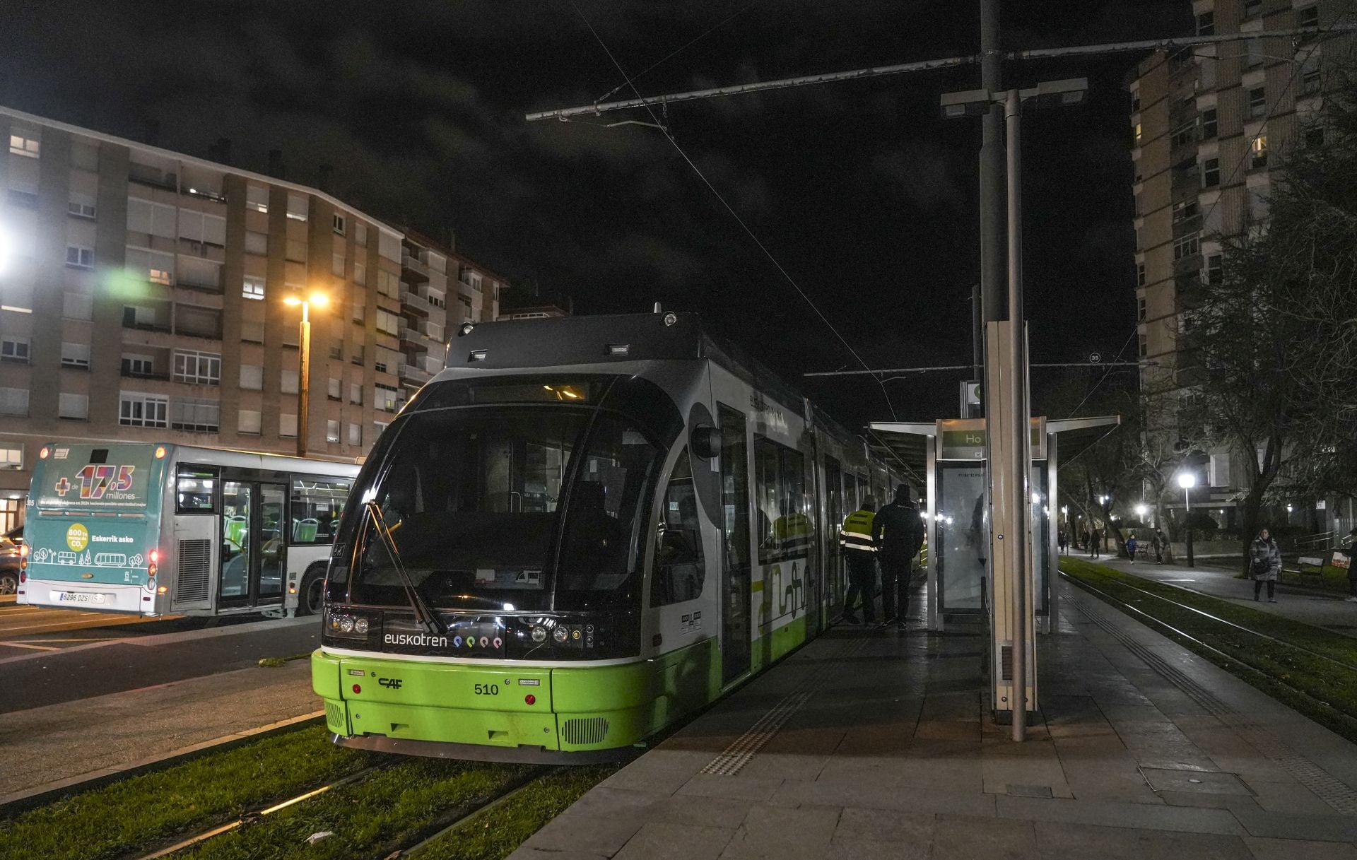 El tranvía se para en Vitoria