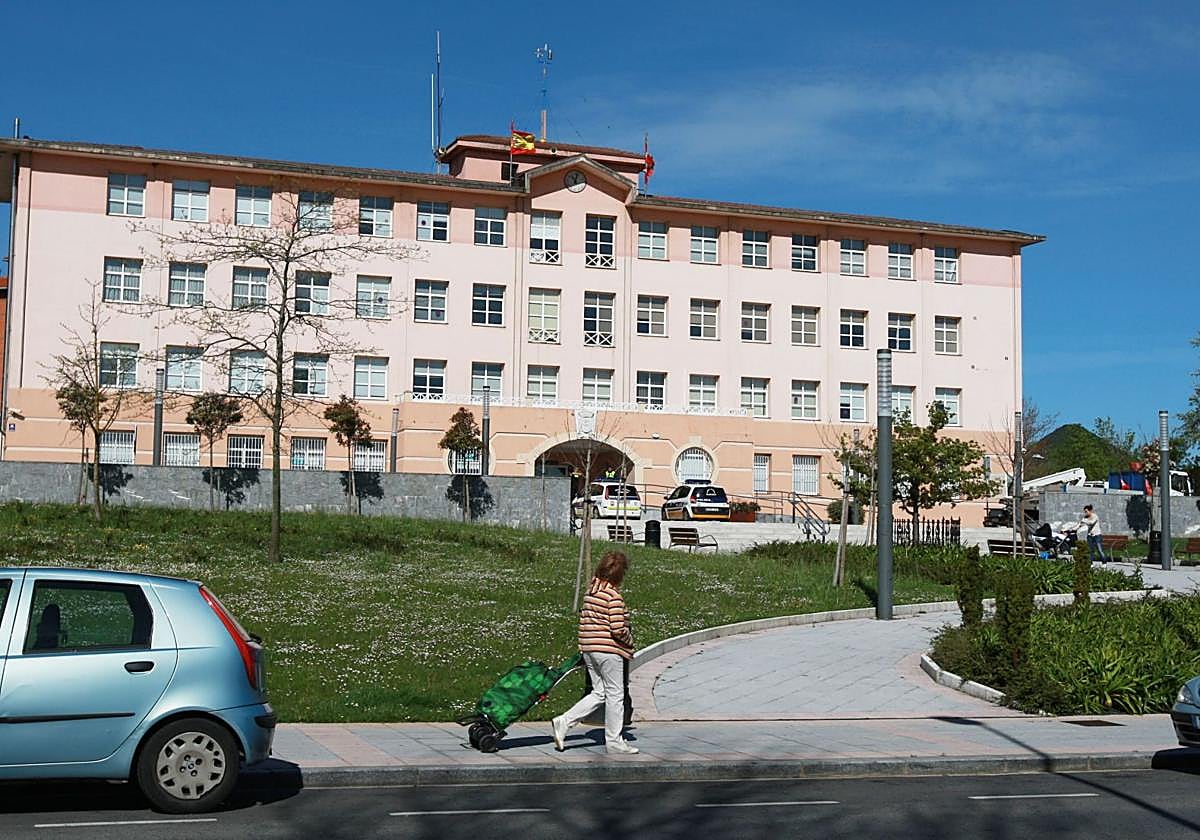 Los interesados en transmitir en persona sus inquietudes podrán pedir cita en el Servicio de Atención Ciudadana.