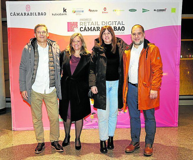 Iñigo Cortés, Begoña Castaño, Janire Torvisco y Luis Arbiol.