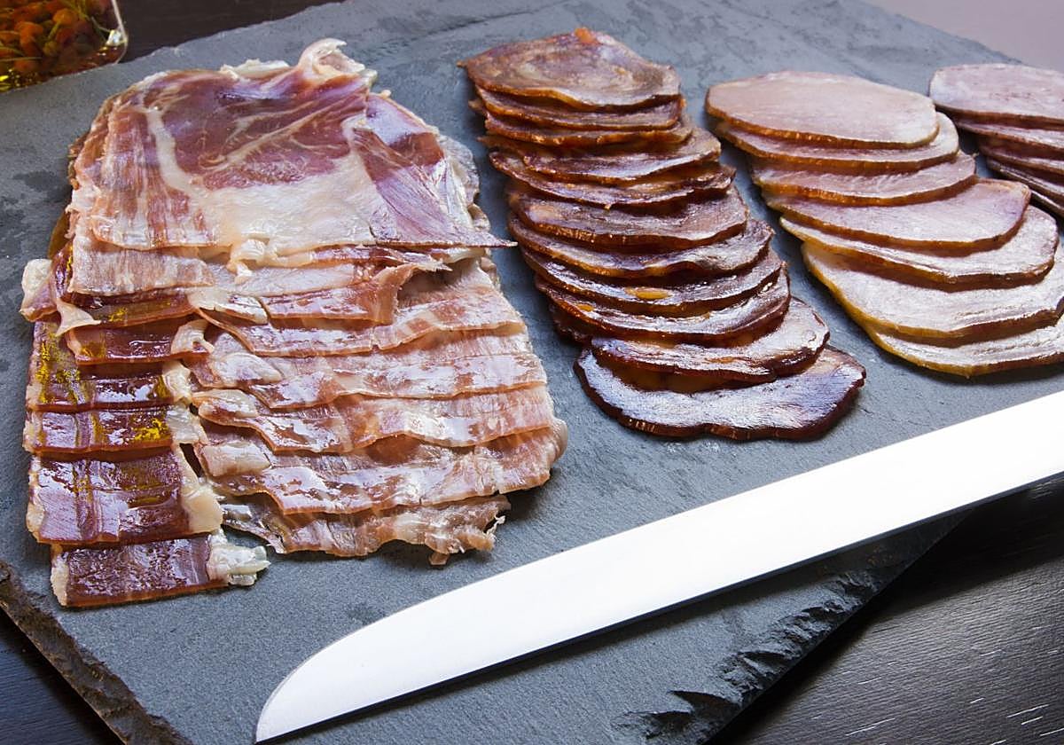 La Unión Europea ordena la retirada del mercado de varios lotes de una marca de embutido con listeria