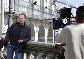 El actor José Coronado en el rodaje de la película 'Fuego' grabado en Lekeitio.