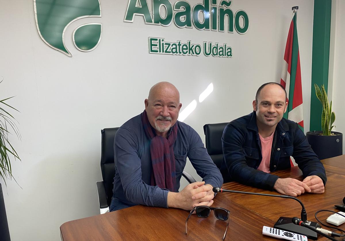 Jose Luis Navarro y Mikel Urrutia durante la rueda de prensa